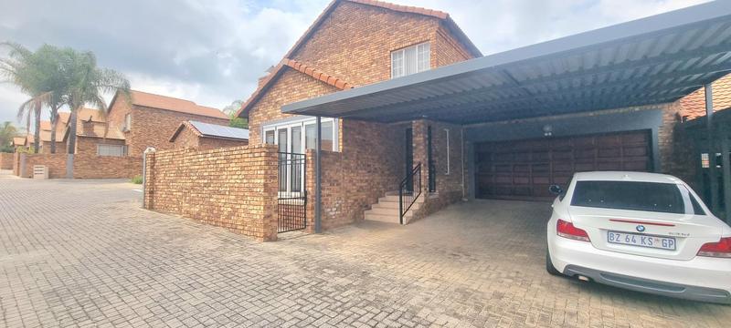 3 Bedroom Property for Sale in Amberfield Gauteng