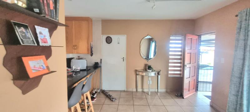 3 Bedroom Property for Sale in Amberfield Gauteng