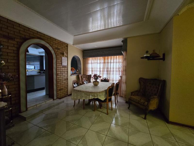 3 Bedroom Property for Sale in Mohlakeng Gauteng