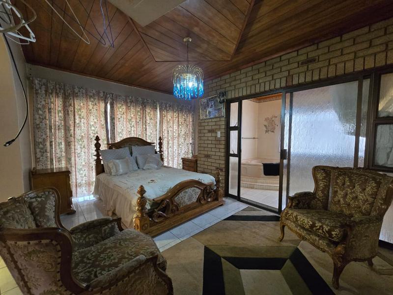 3 Bedroom Property for Sale in Mohlakeng Gauteng