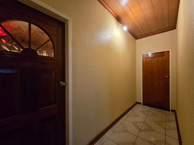 3 Bedroom Property for Sale in Mohlakeng Gauteng