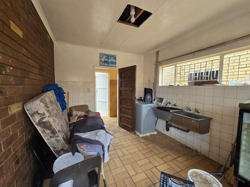 3 Bedroom Property for Sale in Mohlakeng Gauteng