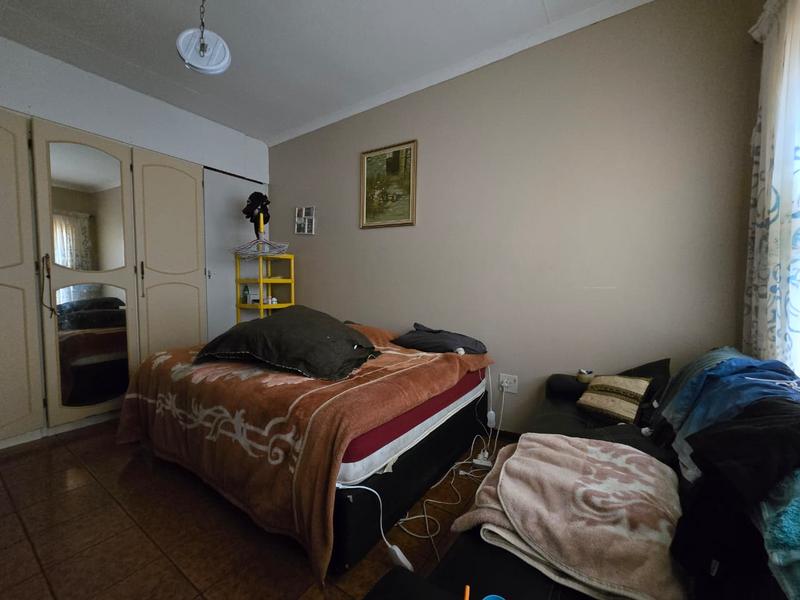 3 Bedroom Property for Sale in Mohlakeng Gauteng