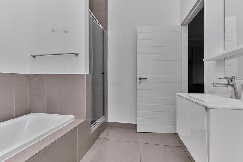 To Let 2 Bedroom Property for Rent in Morningside Gauteng