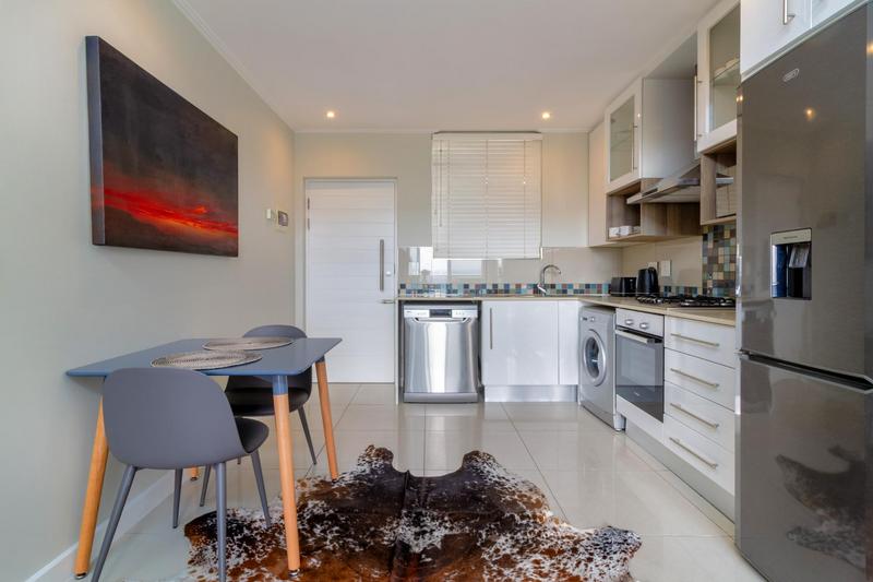 2 Bedroom Property for Sale in Rosebank Gauteng