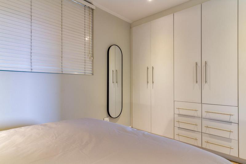 2 Bedroom Property for Sale in Rosebank Gauteng