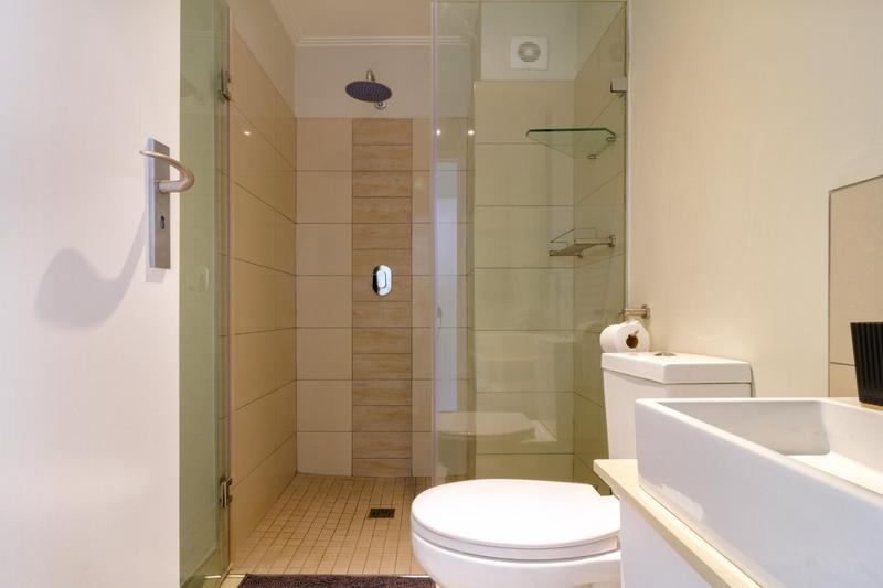 2 Bedroom Property for Sale in Rosebank Gauteng