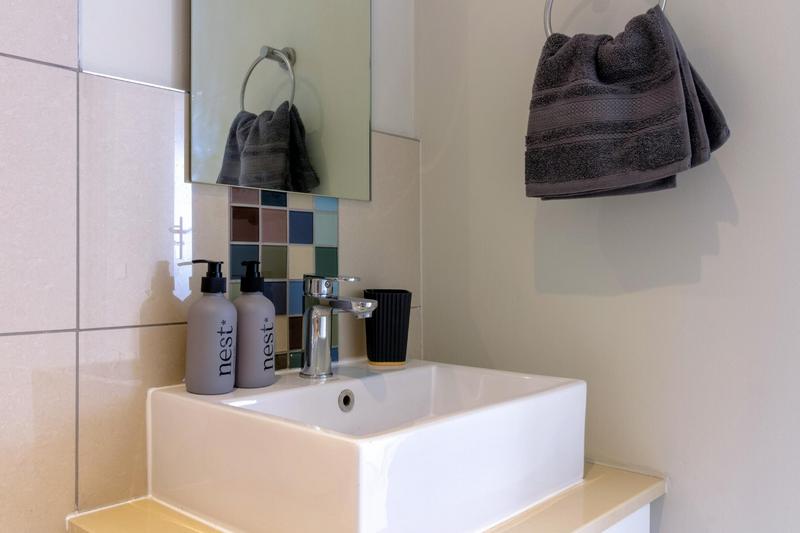 2 Bedroom Property for Sale in Rosebank Gauteng