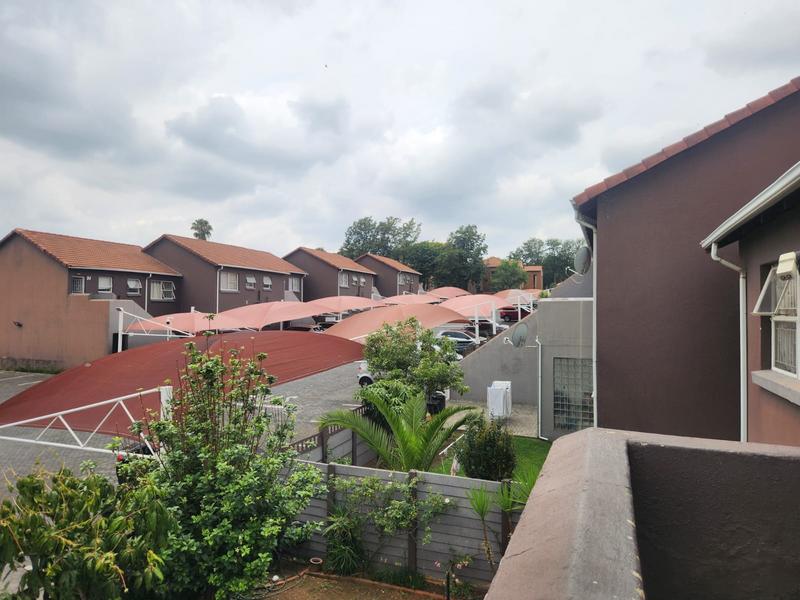 3 Bedroom Property for Sale in Vorna Valley Gauteng
