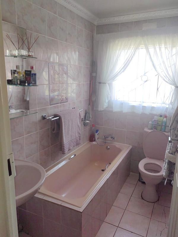 3 Bedroom Property for Sale in Naturena Gauteng