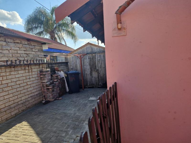 2 Bedroom Property for Sale in Karenpark Gauteng