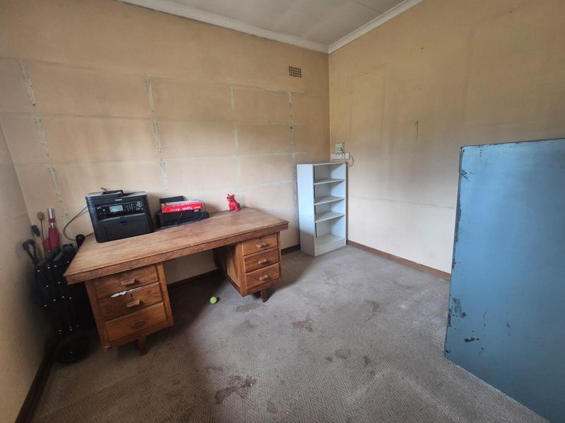 4 Bedroom Property for Sale in Brackendowns Gauteng