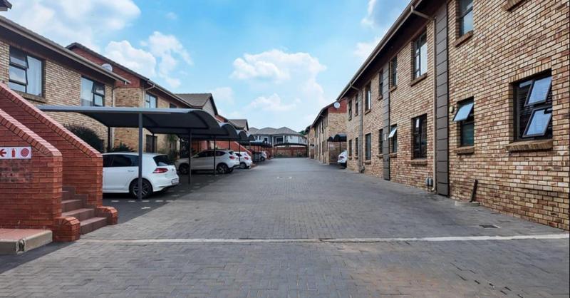 2 Bedroom Property for Sale in Meyersdal Gauteng