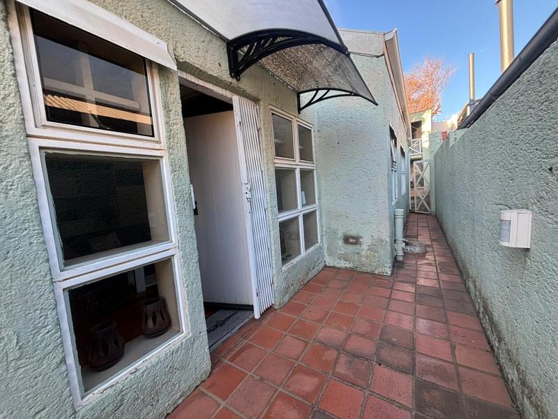 4 Bedroom Property for Sale in Brixton Gauteng