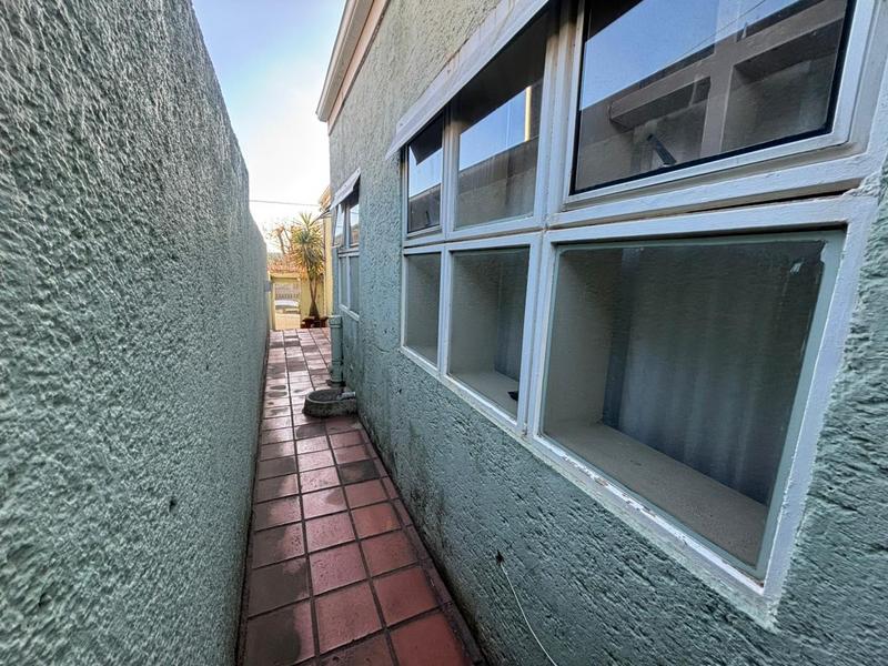 4 Bedroom Property for Sale in Brixton Gauteng