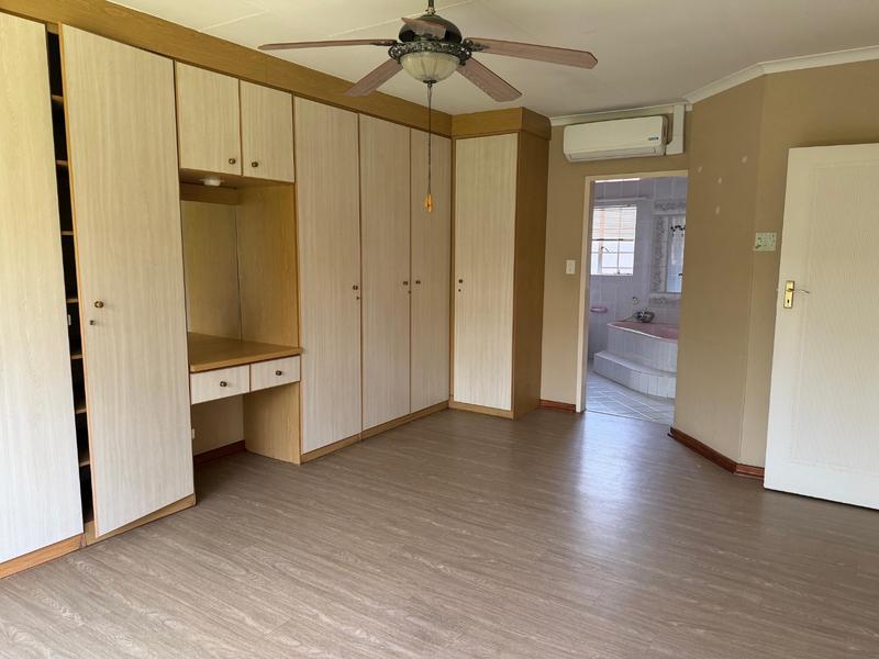 3 Bedroom Property for Sale in Vanderbijlpark SE 3 Gauteng