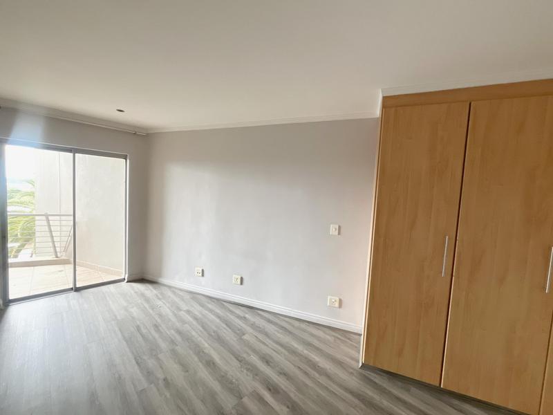 To Let 1 Bedroom Property for Rent in Sandhurst Gauteng