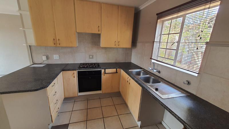 To Let 2 Bedroom Property for Rent in Olympus AH Gauteng