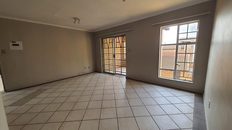 To Let 2 Bedroom Property for Rent in Olympus AH Gauteng