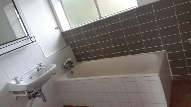To Let 2 Bedroom Property for Rent in Orchards Gauteng