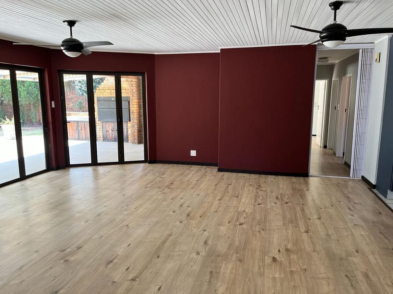 3 Bedroom Property for Sale in Bedfordview Gauteng