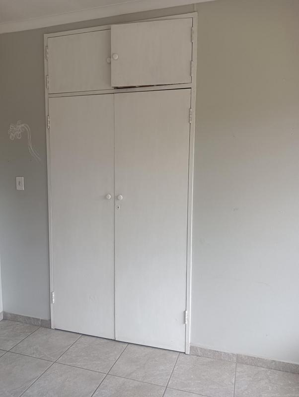 6 Bedroom Property for Sale in Freeway Park Gauteng