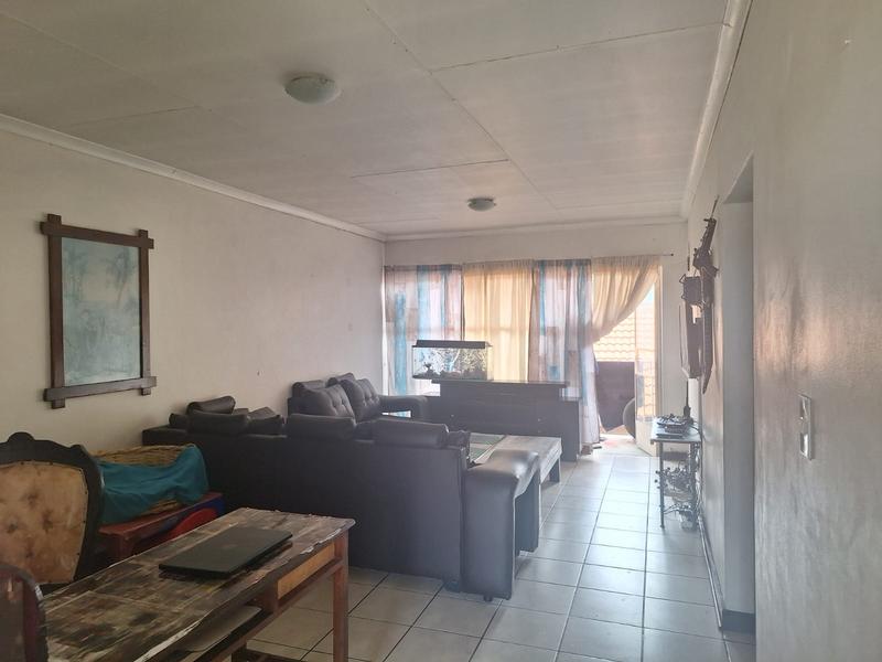 2 Bedroom Property for Sale in Casseldale Gauteng
