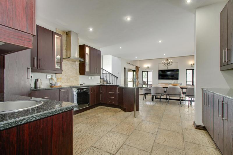 To Let 3 Bedroom Property for Rent in Broadacres Gauteng