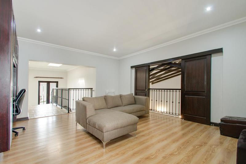 To Let 3 Bedroom Property for Rent in Broadacres Gauteng