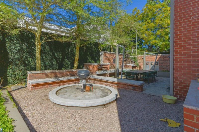 4 Bedroom Property for Sale in Bryanston Gauteng