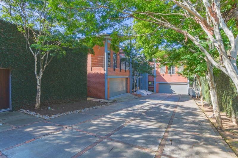 4 Bedroom Property for Sale in Bryanston Gauteng