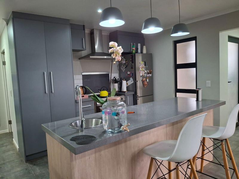 3 Bedroom Property for Sale in Fairlead Gauteng