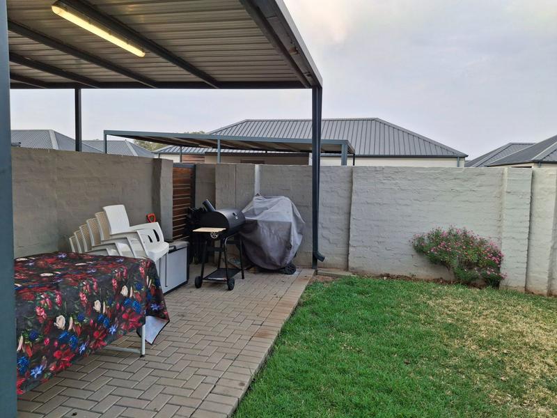 3 Bedroom Property for Sale in Fairlead Gauteng