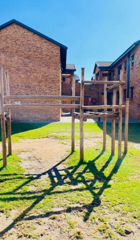 2 Bedroom Property for Sale in Witfield Gauteng