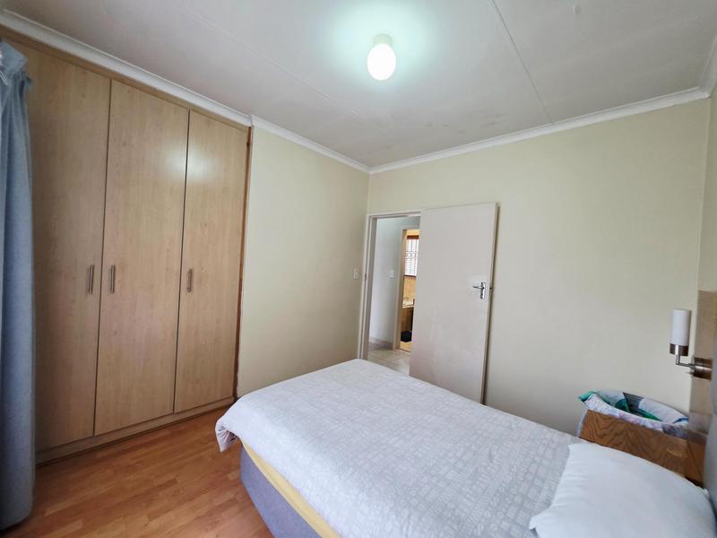 3 Bedroom Property for Sale in Noordwyk Gauteng