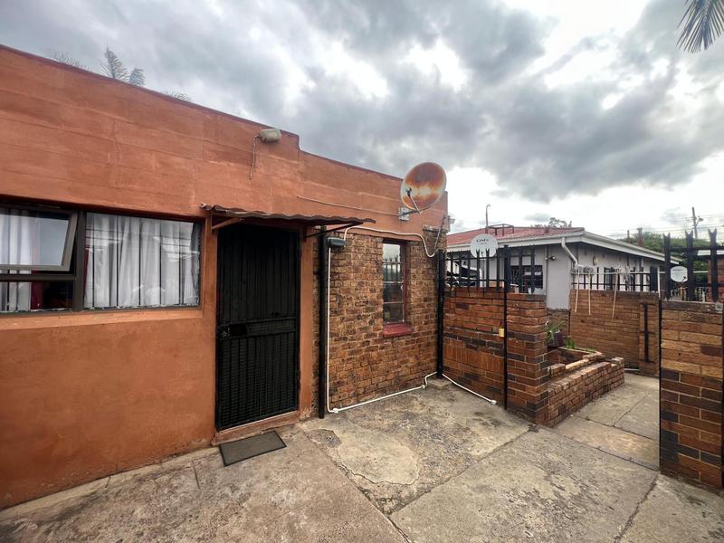 6 Bedroom Property for Sale in Pretoria West Gauteng