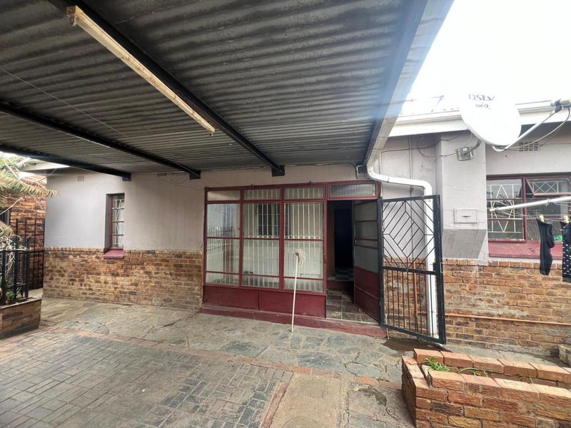 6 Bedroom Property for Sale in Pretoria West Gauteng