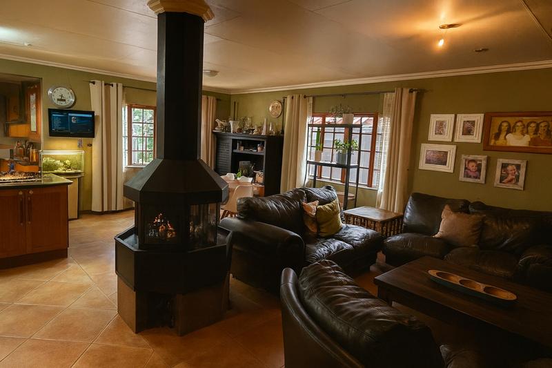 7 Bedroom Property for Sale in Elardus Park Gauteng