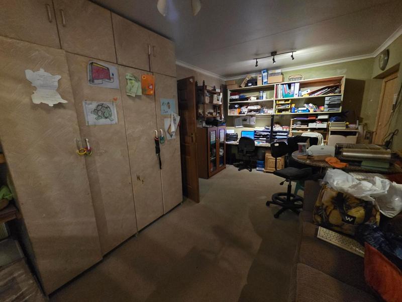 7 Bedroom Property for Sale in Elardus Park Gauteng