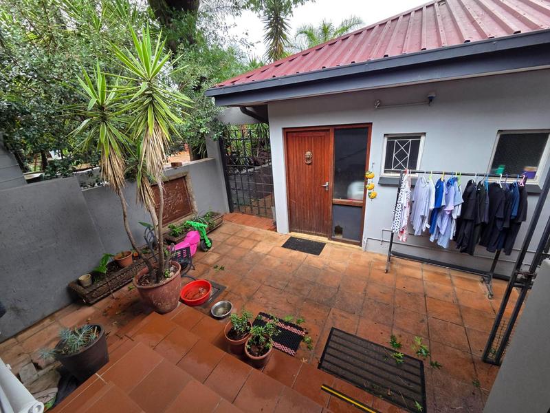 7 Bedroom Property for Sale in Elardus Park Gauteng