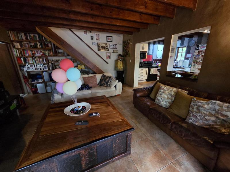 7 Bedroom Property for Sale in Elardus Park Gauteng