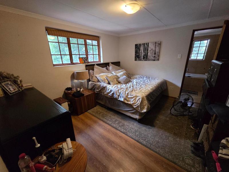 7 Bedroom Property for Sale in Elardus Park Gauteng