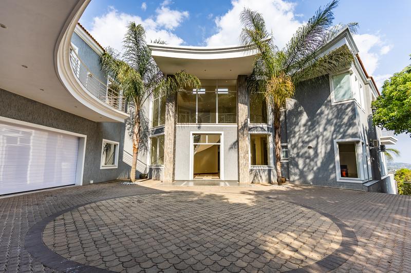 To Let 6 Bedroom Property for Rent in Waterkloof Ridge Gauteng