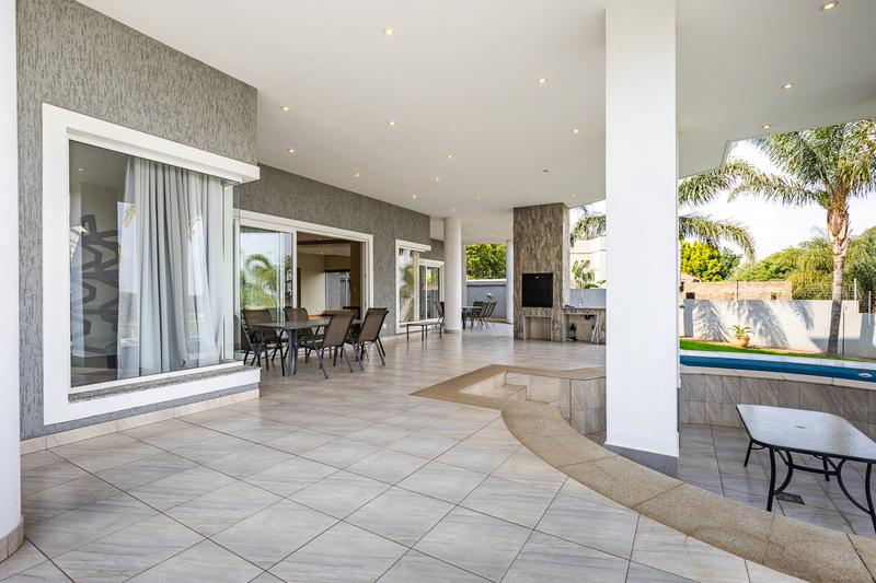 To Let 6 Bedroom Property for Rent in Waterkloof Ridge Gauteng