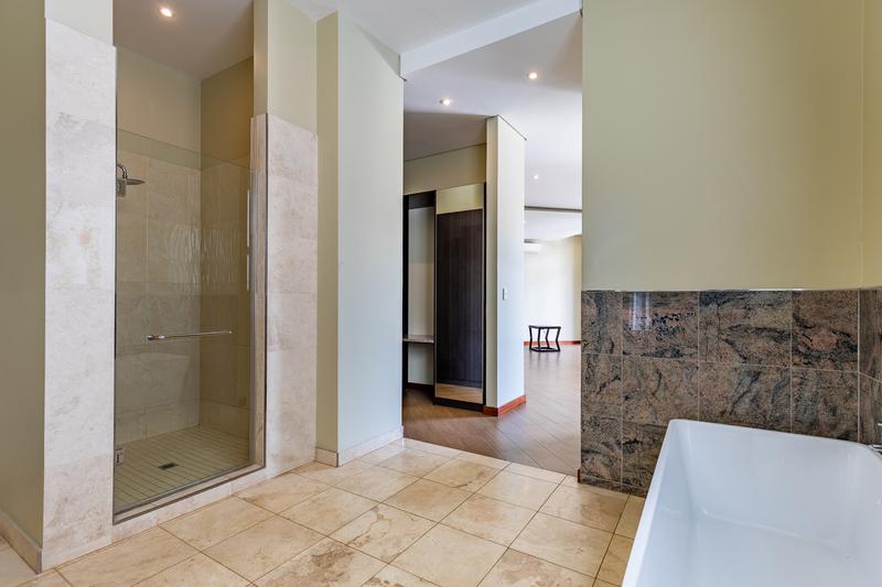 To Let 6 Bedroom Property for Rent in Waterkloof Ridge Gauteng