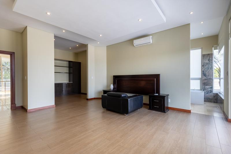 To Let 6 Bedroom Property for Rent in Waterkloof Ridge Gauteng