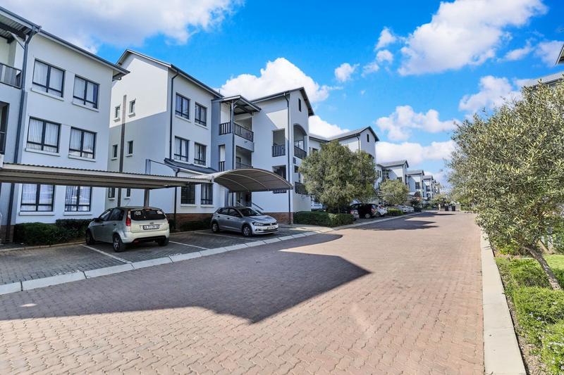 To Let 2 Bedroom Property for Rent in Broadacres Gauteng