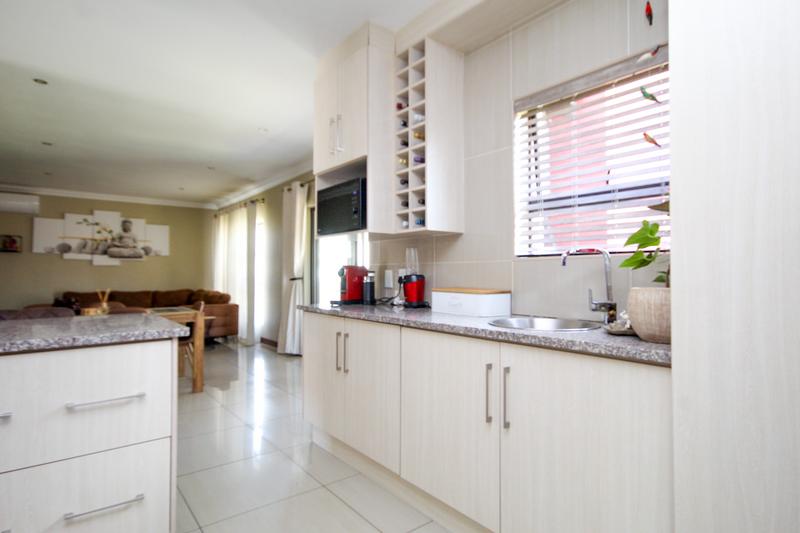 3 Bedroom Property for Sale in Thatchfield Gauteng