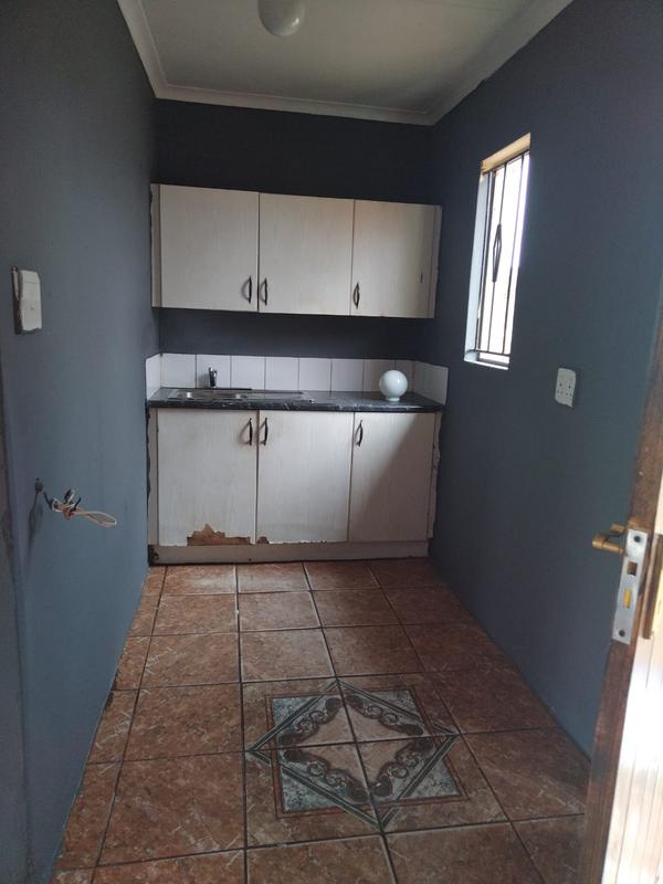 3 Bedroom Property for Sale in Protea Glen Gauteng