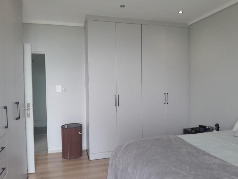 To Let 2 Bedroom Property for Rent in Midfield Estate Gauteng